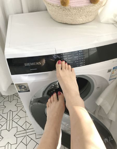 色情欧美凹凸视频_4K韩国电影在线观看