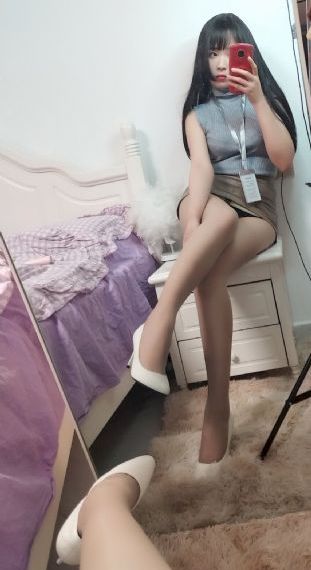 蜜桃色av_午夜激情